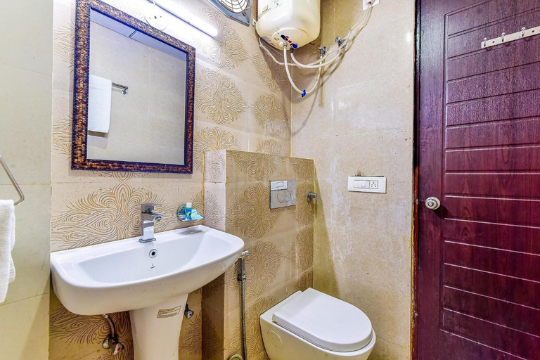 Bathroom 3, Treebo Trend Surya Residency, Dehradun