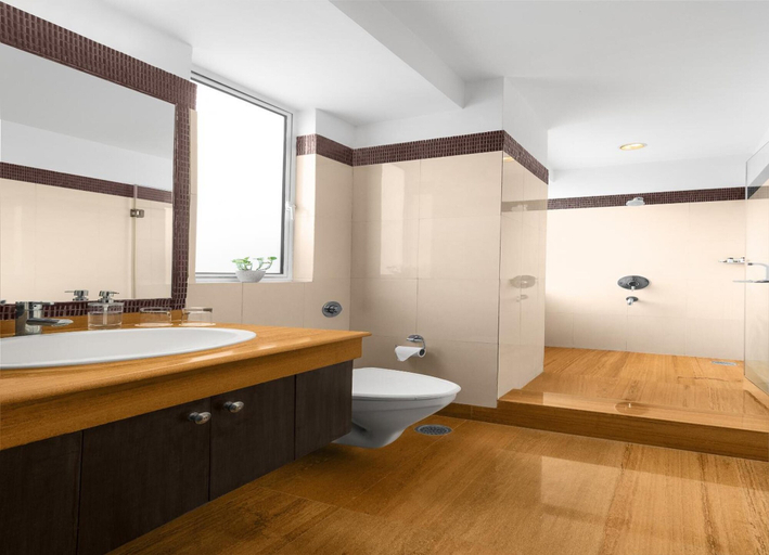 Bathroom, Sarovar Portico Surajkund Faridabad, Faridabad