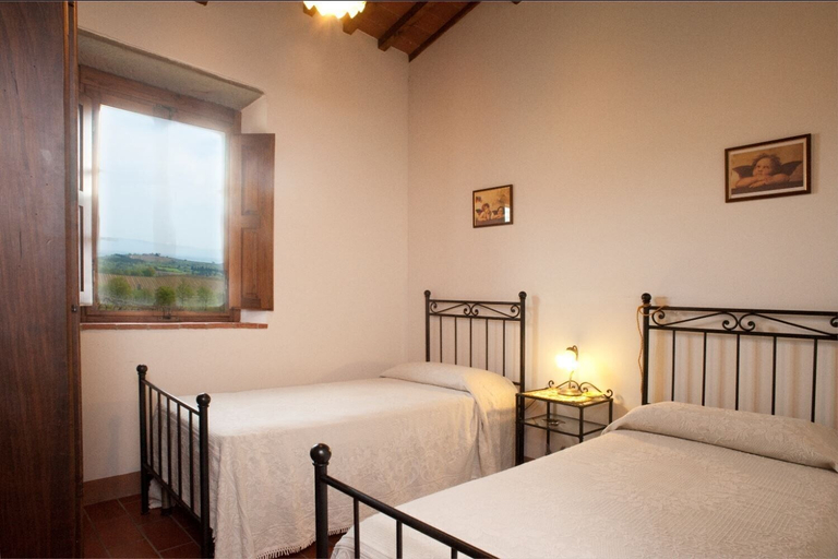 Bedroom 2, Infinito, Siena