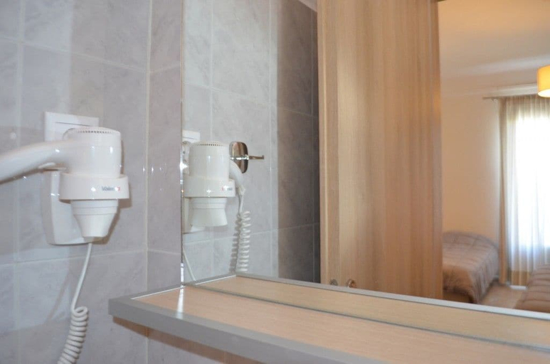 Bathroom 5, Archontissa Rooms, South Aegean