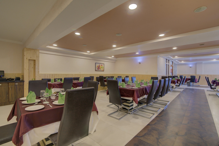 Food & Drinks 5, Tarika Resort and Spa, Solan