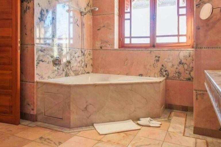 Bathroom 3, Villa Palmeraie 2, Marrakech