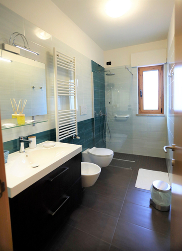 Bathroom 3, MozÁrt B&B - Affittacamere, Barletta-Andria-Trani