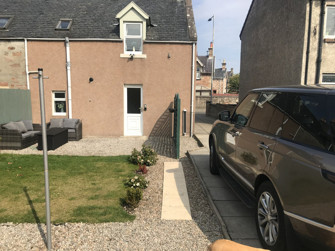 Exterior & Views 2, Ardentorrie Holiday Home, Highland