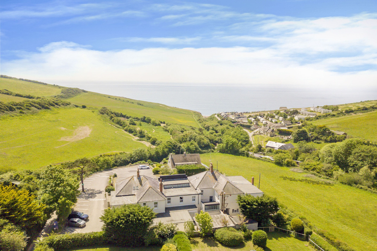 Exterior & Views 2, Eype's Mouth Country Hotel, Dorset