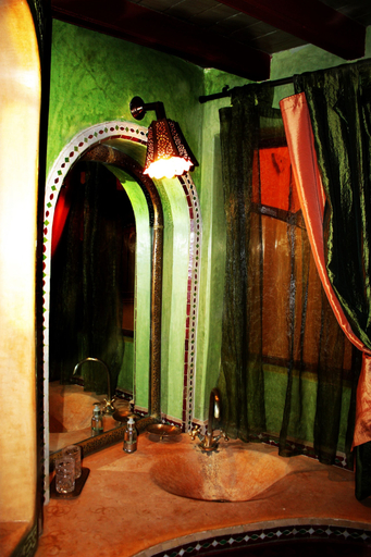 Bathroom 4, Riad Lorsya, Marrakech