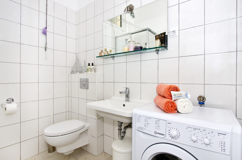 Bathroom 4, Apartments Nemira, Omiš
