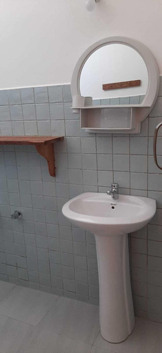 Bathroom 2, Amani Paje B&B, Kusini