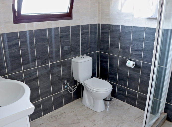 Bathroom 4, Meryem's Hotel