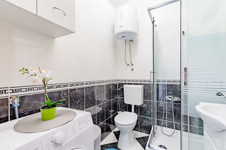 Bathroom 3, Apartment Penzo, Split