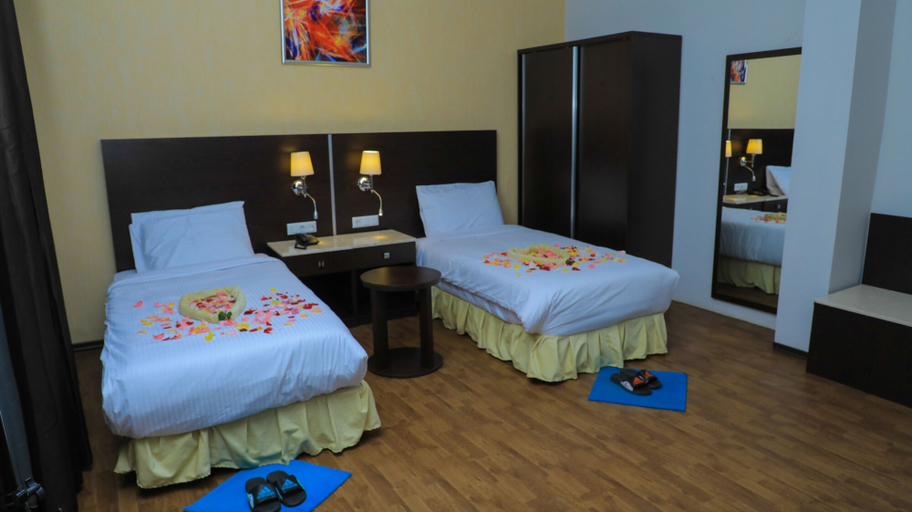Bedroom 2, Garalay Hotel, Addis Abeba