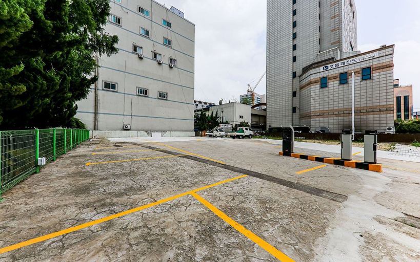 Exterior & Views 2, Daejeon Yuseong Hotel Dret, Yuseong