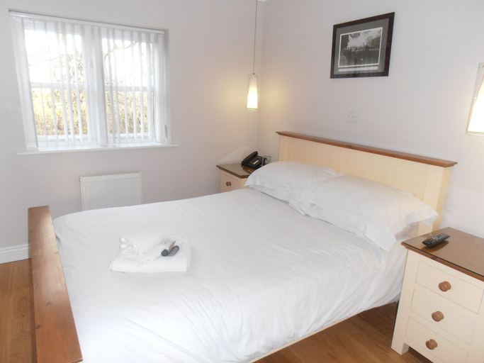 Bedroom 3, Hollies Hotel, Somerset