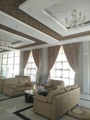 Others 5, Hotel Mya Yar Pin, Taunggye