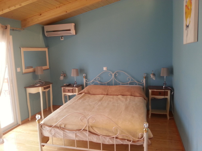 Bedroom 3, Lefkada Center Apartments, Ionian Islands