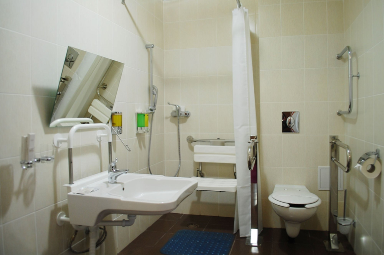 Bathroom 3, Amaks City Hotel, Ufimskiy rayon