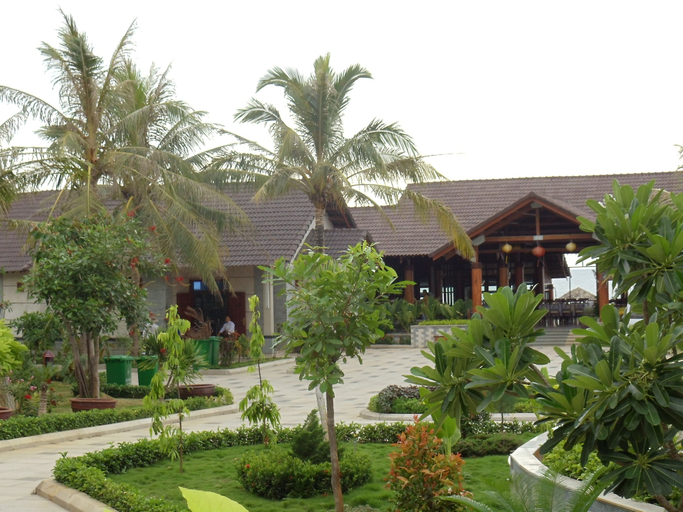 Exterior & Views 2, Sa Huynh Beach Resort, Đức Phổ