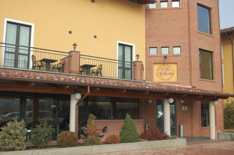 Exterior & Views 2, Hotel Villa Glicini, Torino