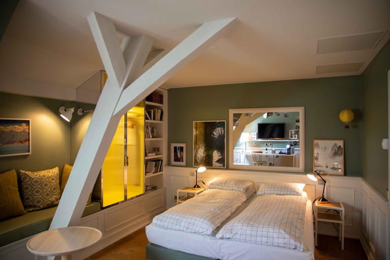 Bedroom 2, Hotel Villa K - Basel Airport, Haut-Rhin