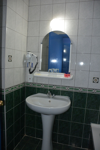 Bathroom 5, Sea Center Hotel, Marmaris