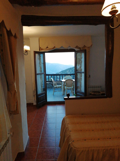 Bedroom 2, Hostal Rural Ruta de las Nieves, Granada