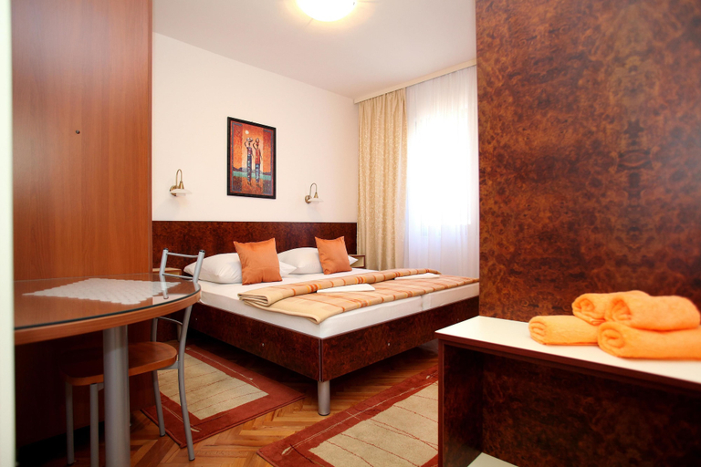 Bedroom 2, Apartment Ivan / Three Bedroom A1, Marina