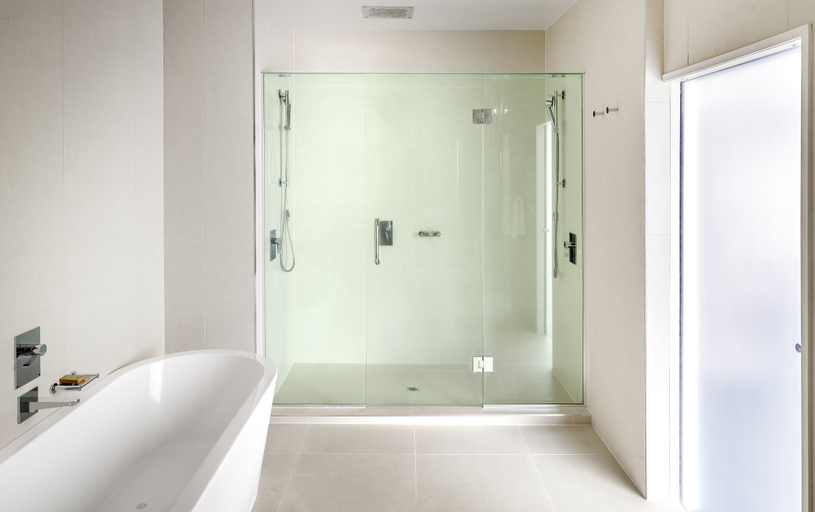 Bathroom 5, Hilton Lake Taupo, Taupo