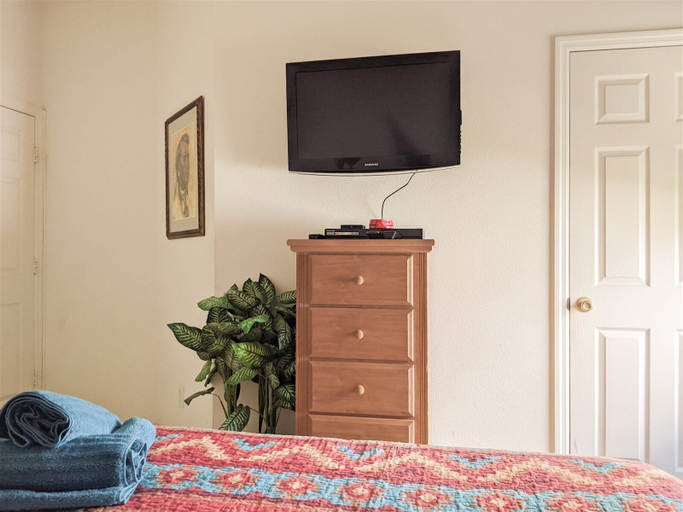 Bedroom 3, 5 Bed 8002, Osceola