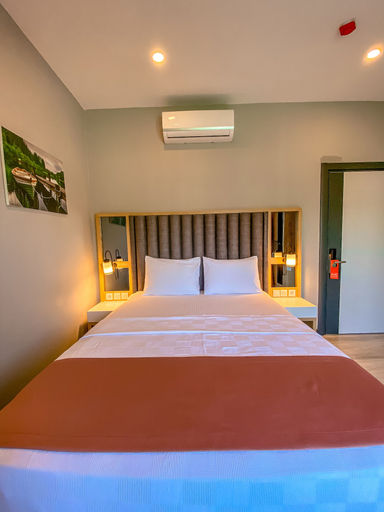 Bedroom 2, L'opera Deluxe Hotel, Edremit