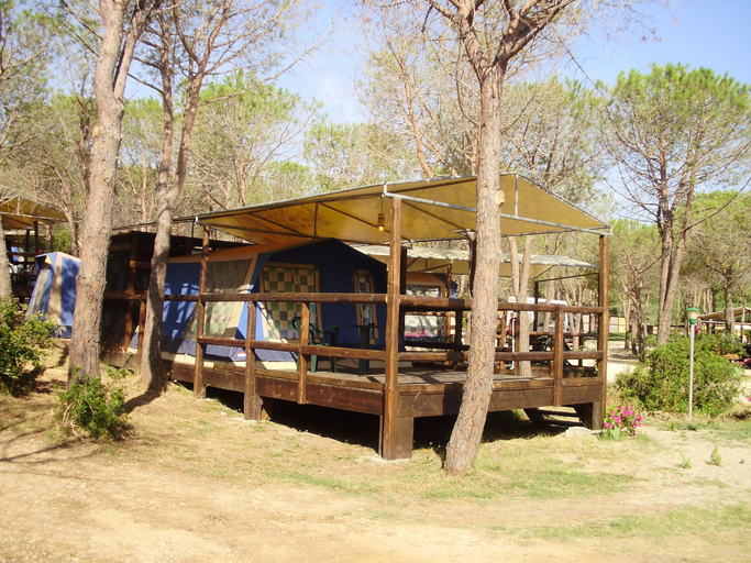 Others 5, Amfibietreks Camping, Nuoro