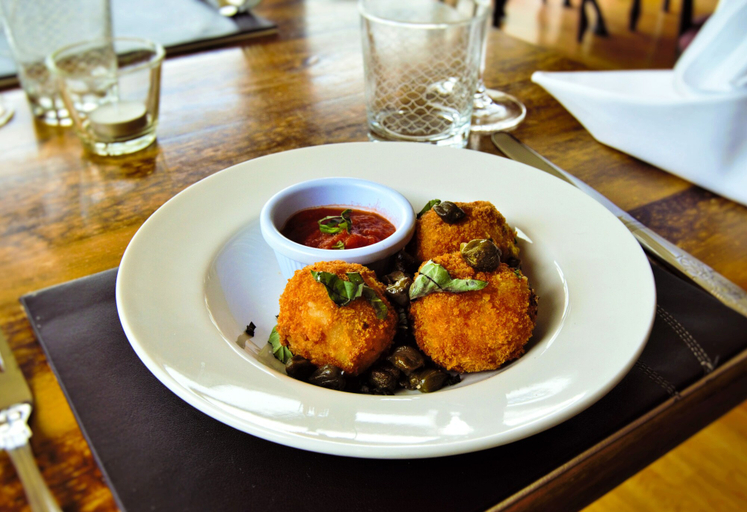 Food & Drinks 5, The Bridge of Cally Hotel, Perthshire and Kinross