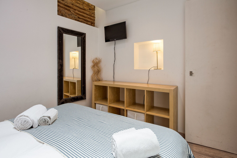 Bedroom 3, Charming Flat in Lisbon's center, Lisbon