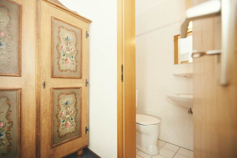Bathroom 5, Boutique Hotel Kokoschinski, Breisgau-Hochschwarzwald