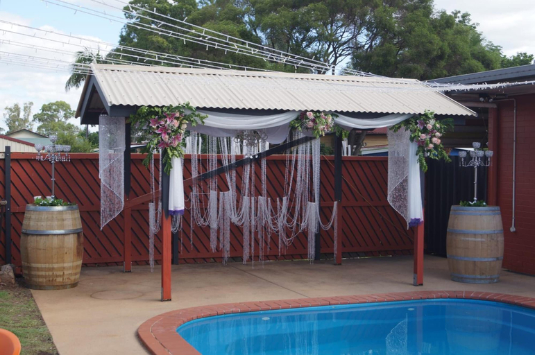 Sport & Beauty 5, Motel Oasis, Kingaroy