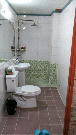 Bathroom 4, Gumi A Motel, Gumi