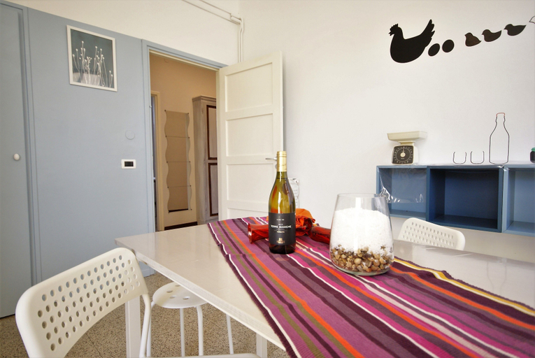 Living area 3, Casa Parini, Imperia