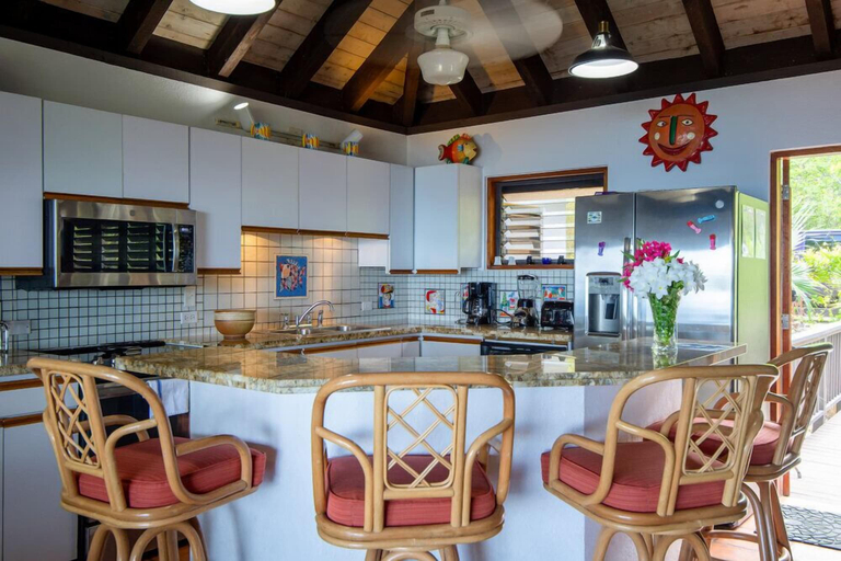 Food & Drinks 5, Virgin Gorda Villa Rentals