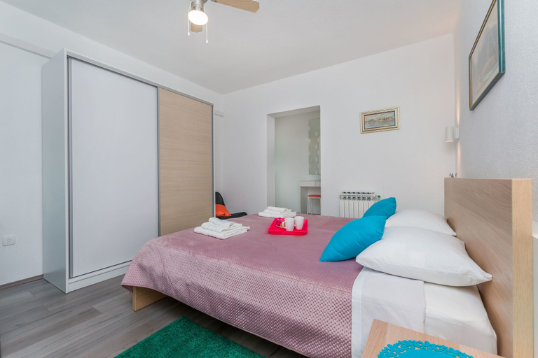 Bedroom 3, Apartment Adrian, Omiš