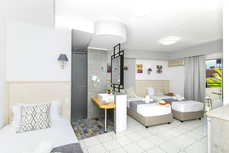 Bathroom 5, ICandy Sol, Crete
