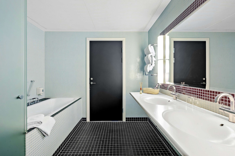 Bathroom 4, Best Western Hotel Hillerod, Hillerød