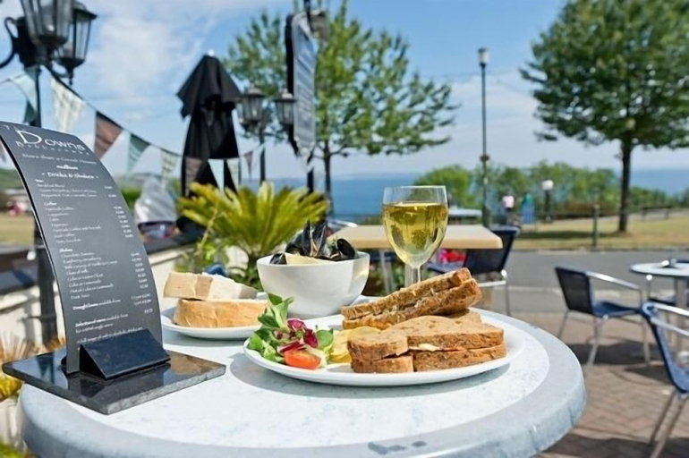 Food & Drinks 5, The Downs Babbacombe, Torbay