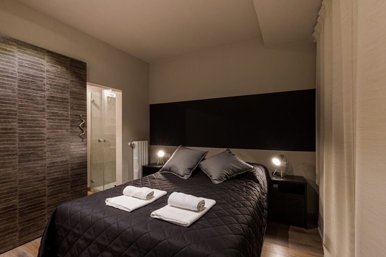 Room 4, Zamboni 92, Bologna