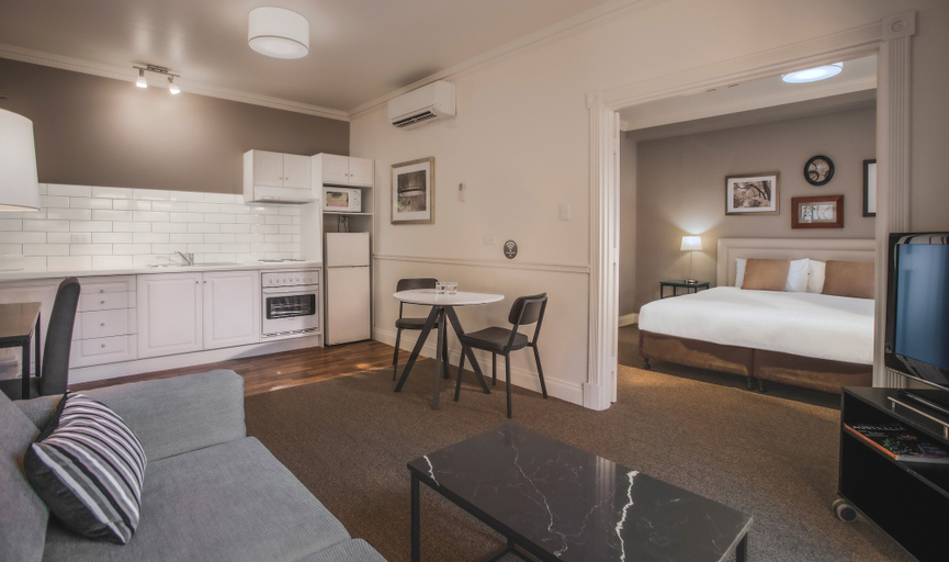 Bedroom 2, Majestic Old Lion Apartments, Adelaide