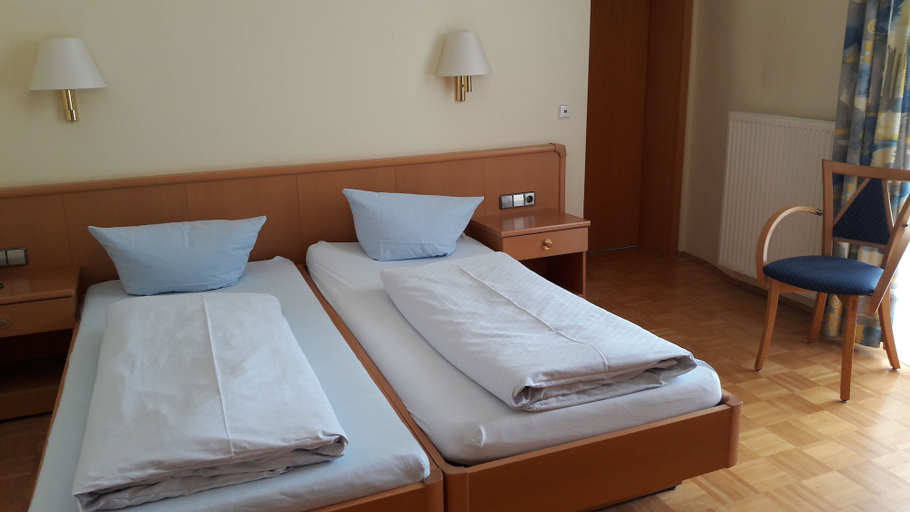 Bedroom 2, Landgasthof zur Post, Bodenseekreis