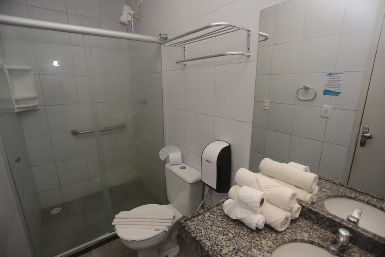 Bathroom 4, Rede Andrade Navegantes, Recife