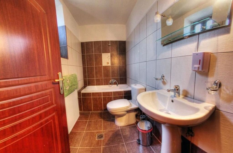 Bathroom 3, Philippos Hotel, West Macedonia