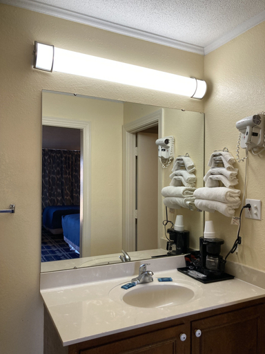 Bathroom 4, Mount Vernon Inn, Sumter