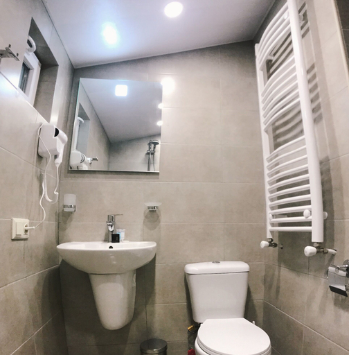 Bathroom 4, Belmonte Kazbegi, Kazbegi