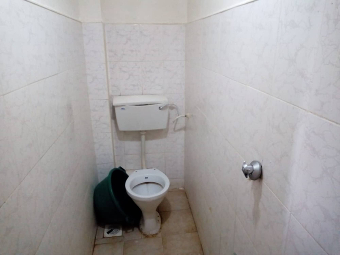 Bathroom, Joyous Guest House, Kasarani