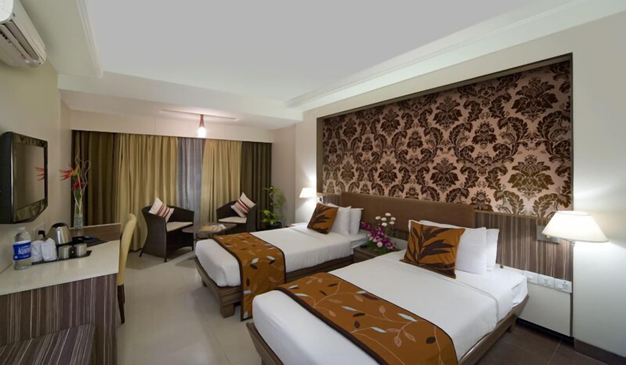 Bedroom 3, Kapila Business Hotel, Pune